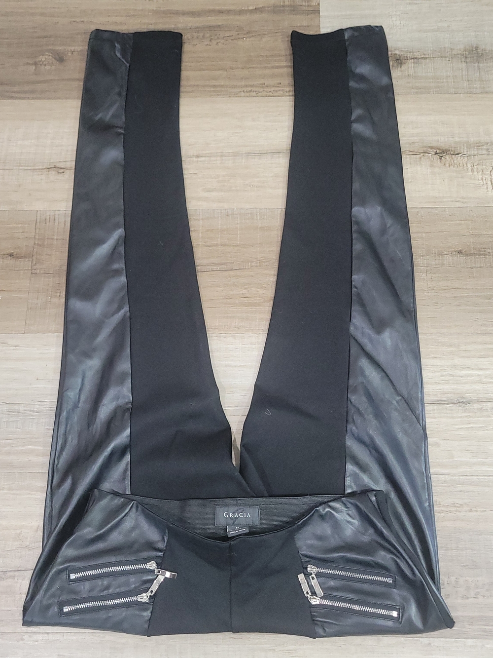 Gracia Black Faux Leather Panel Leggings with Zipper Detail
